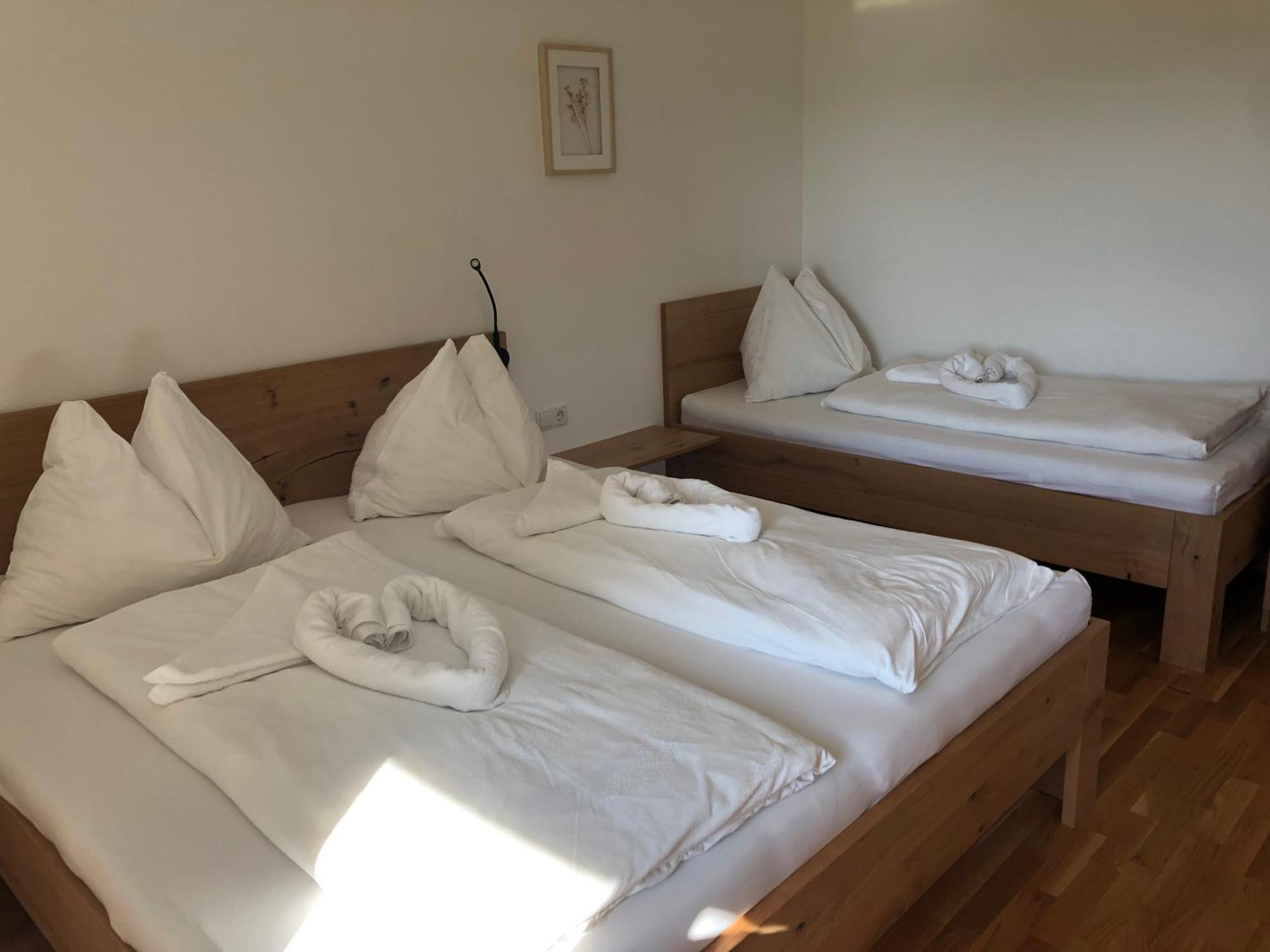 Biohof-Feichtinger Apartman Zell am Moos Szoba fotó